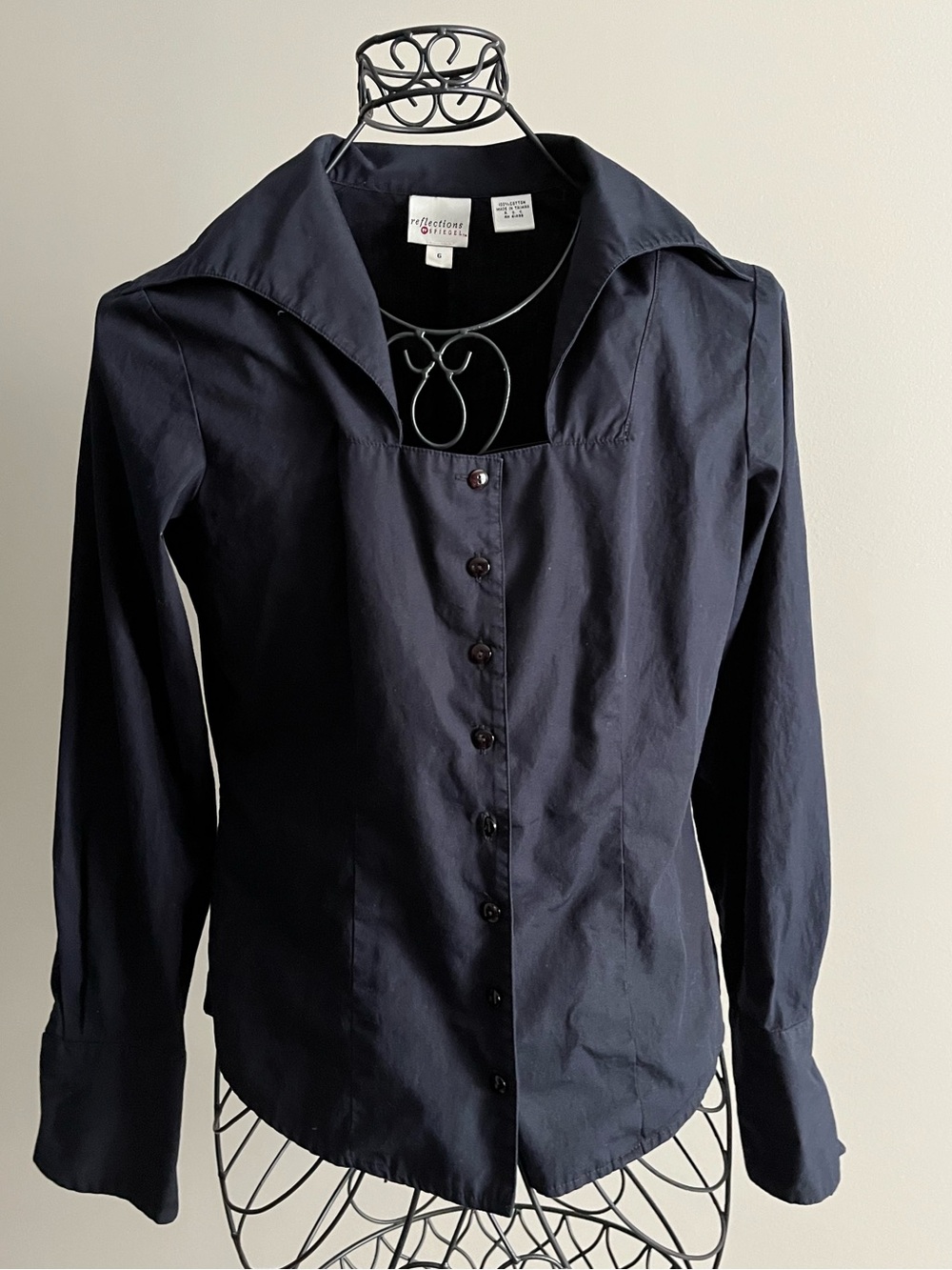 SPIEGEL VINTAGE black Button-Front Long-Sleeve Top with WOW neckline